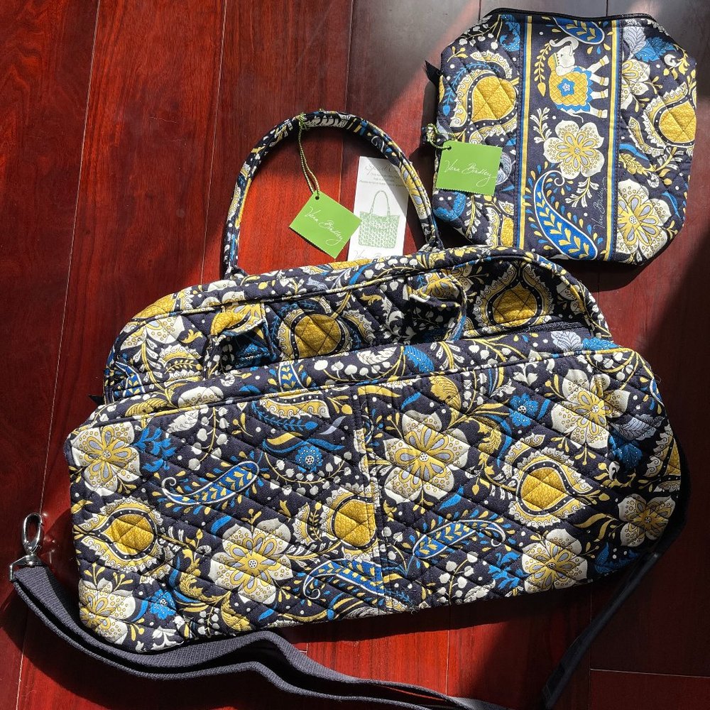 Vera Bradley Weekender Bag - Ellie Blue + matching Large Cosmetics Bag